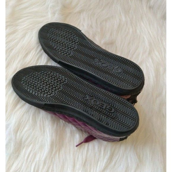 DIAMOND QUILTED LEATHER HIGH TOPS SNEAKERS PATENT PURPLE SZ 9 Women SZ 9 - Picture 8 of 11